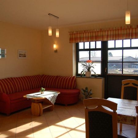 Heu-Ferienhof Altkamp Putbus Extérieur photo