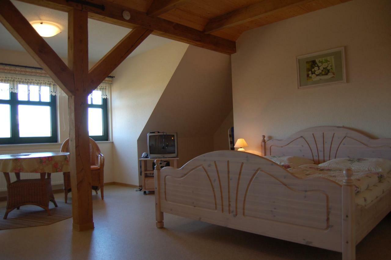 Heu-Ferienhof Altkamp Putbus Extérieur photo